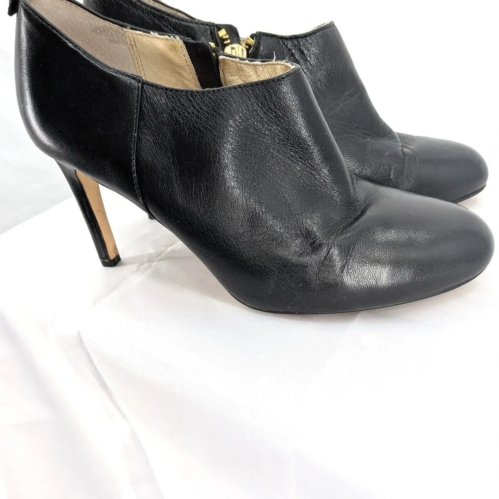 Michael Kors Leather Ankle Booties Black Stiletto‎ Heel Zip Minimalist 7M